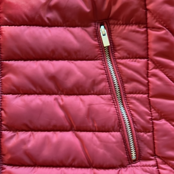Lightweight Puffer Jacket - Picture 5 of 7